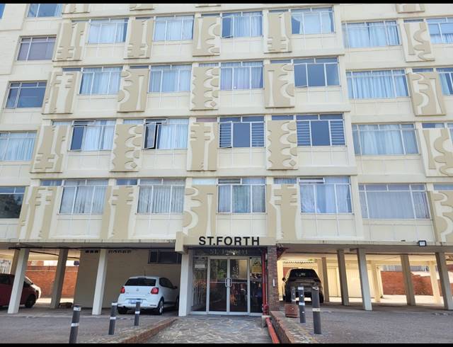 2 BEDROOM FLAT TO LET IN MORNINGSIDE